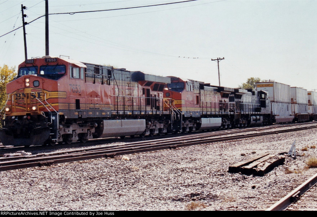 BNSF 7653 West